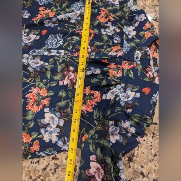 H&M blue floral button up spring summer career button up blouse S - Picture 3 of 6